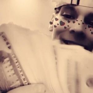 Meet your Posher, Caillou